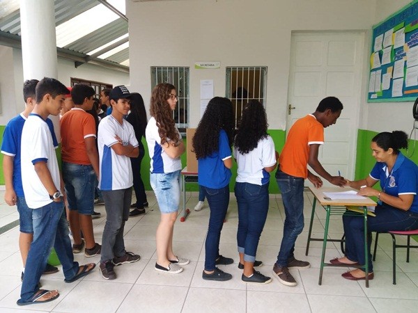 Escolas Elegeram seus Representantes